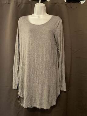 Apt. 9 Essentials Heather Grey Long Sleeve Tunic Top, Size M